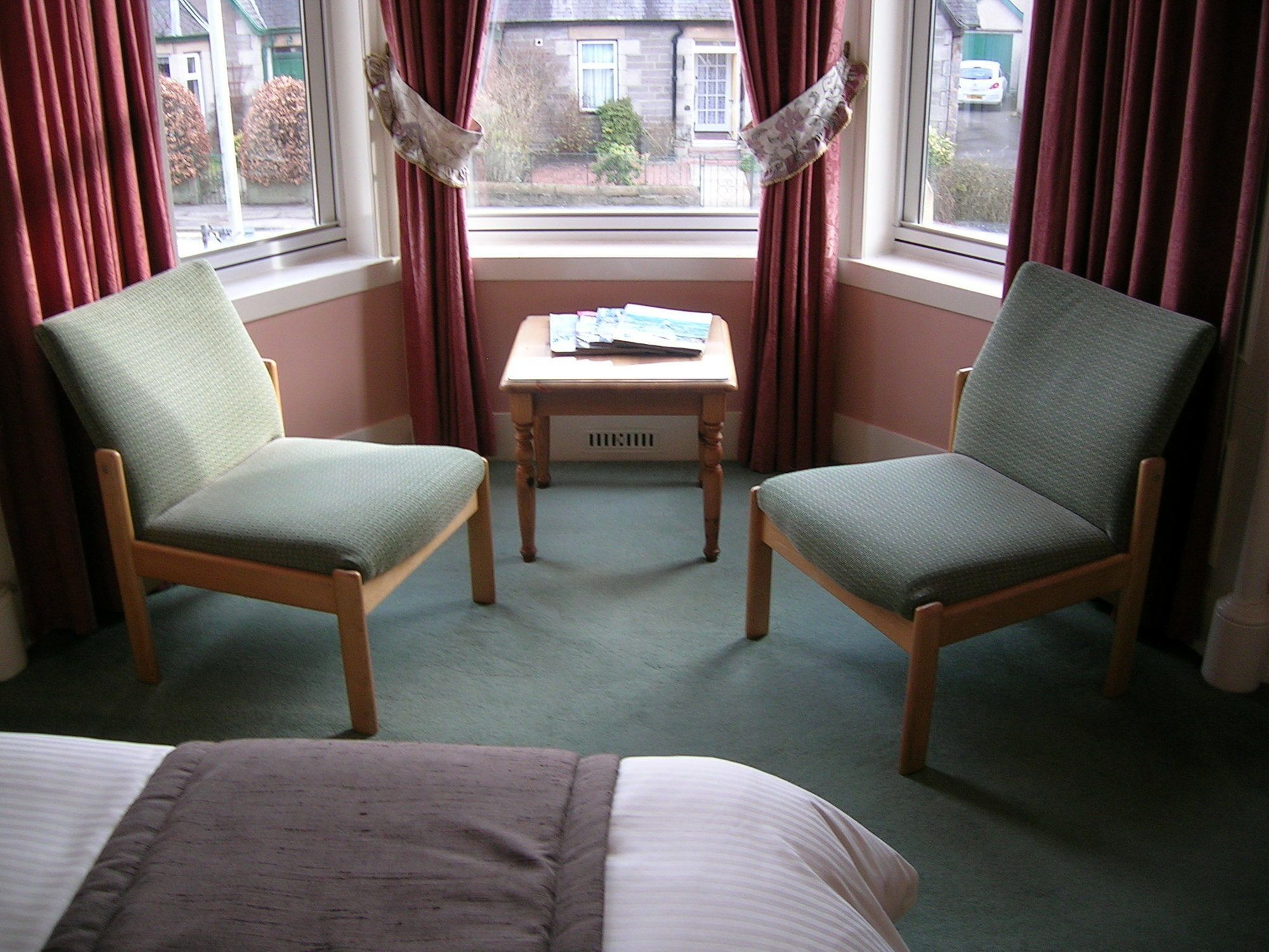 Achnacarry Guest House Perth Bagian luar foto