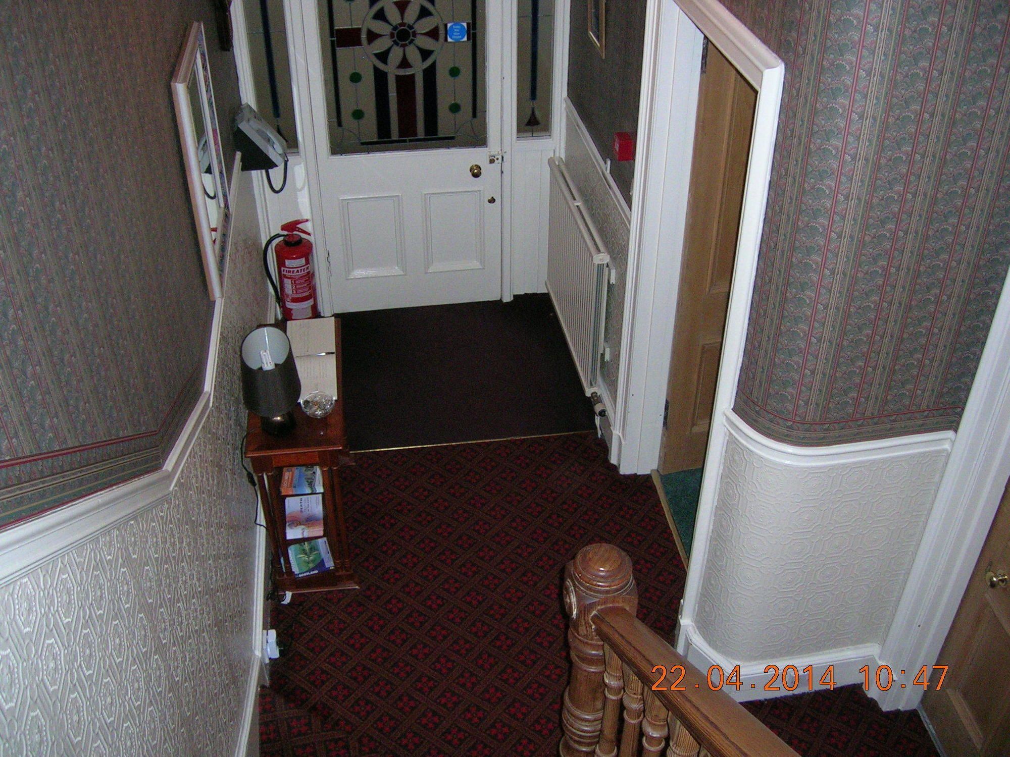 Achnacarry Guest House Perth Bagian luar foto